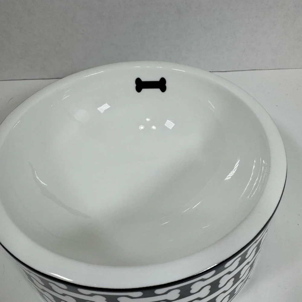 Halcyon Days Fine Bone China Bone Trellis Black & White Pet Bowl‎